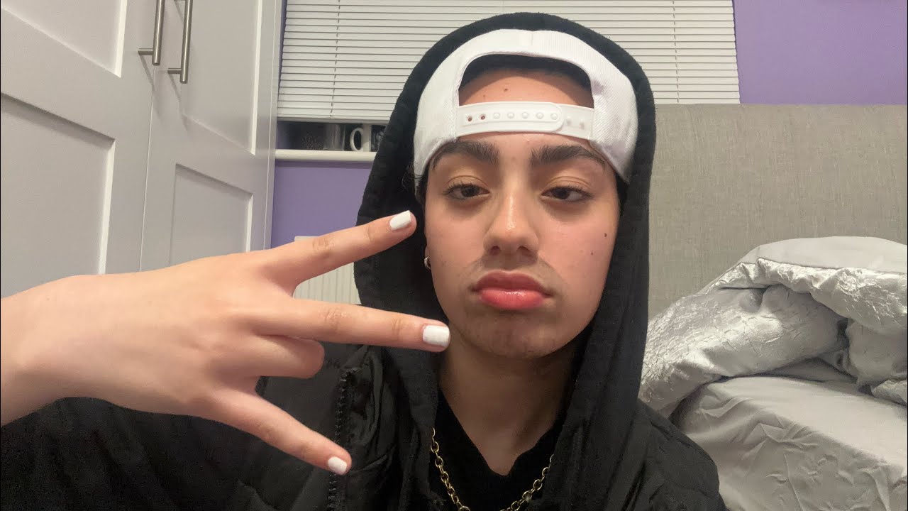 ASMR| Roadman does your makeup at your house  (Role-play)
