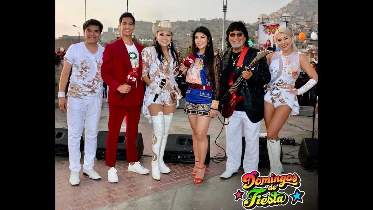 ROSSY WAR, DDF, Villa María del Triunfo en vivo