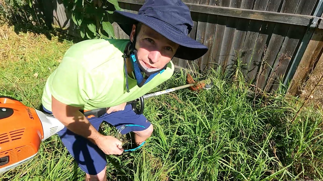 BIGGEST OVERGROWN YARD I'VE EVER CUT! It was SO THICK!
