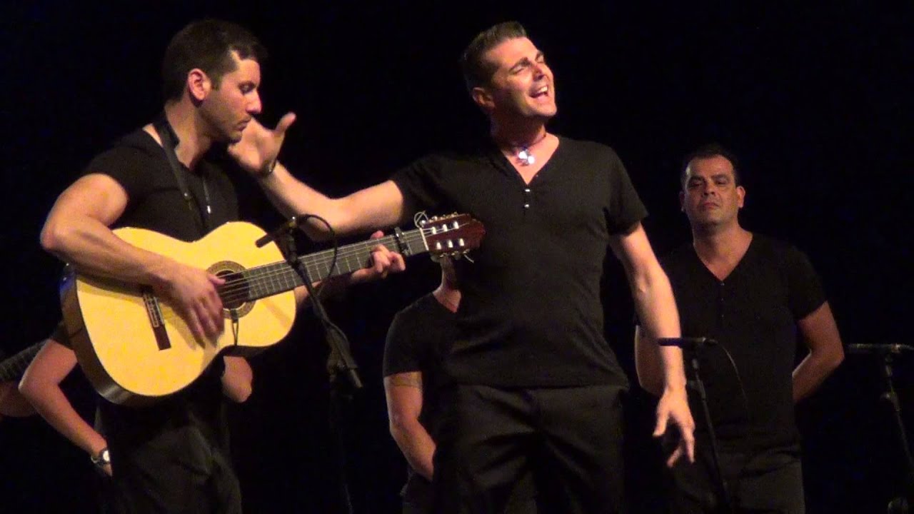 ANTONIO MONCADA PRESENTACION BANDA CAPITAN VENENO MARBELLA 27/04/2013