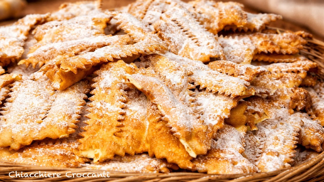 Chiacchiere Croccanti di Carnevale | Ricetta Tradizionale Friabile e Leggera 🎭