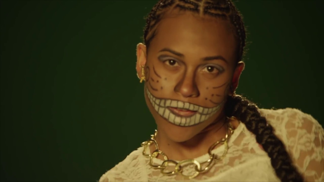 Apache- Siguiribinguibaum (Vídeo Oficial)