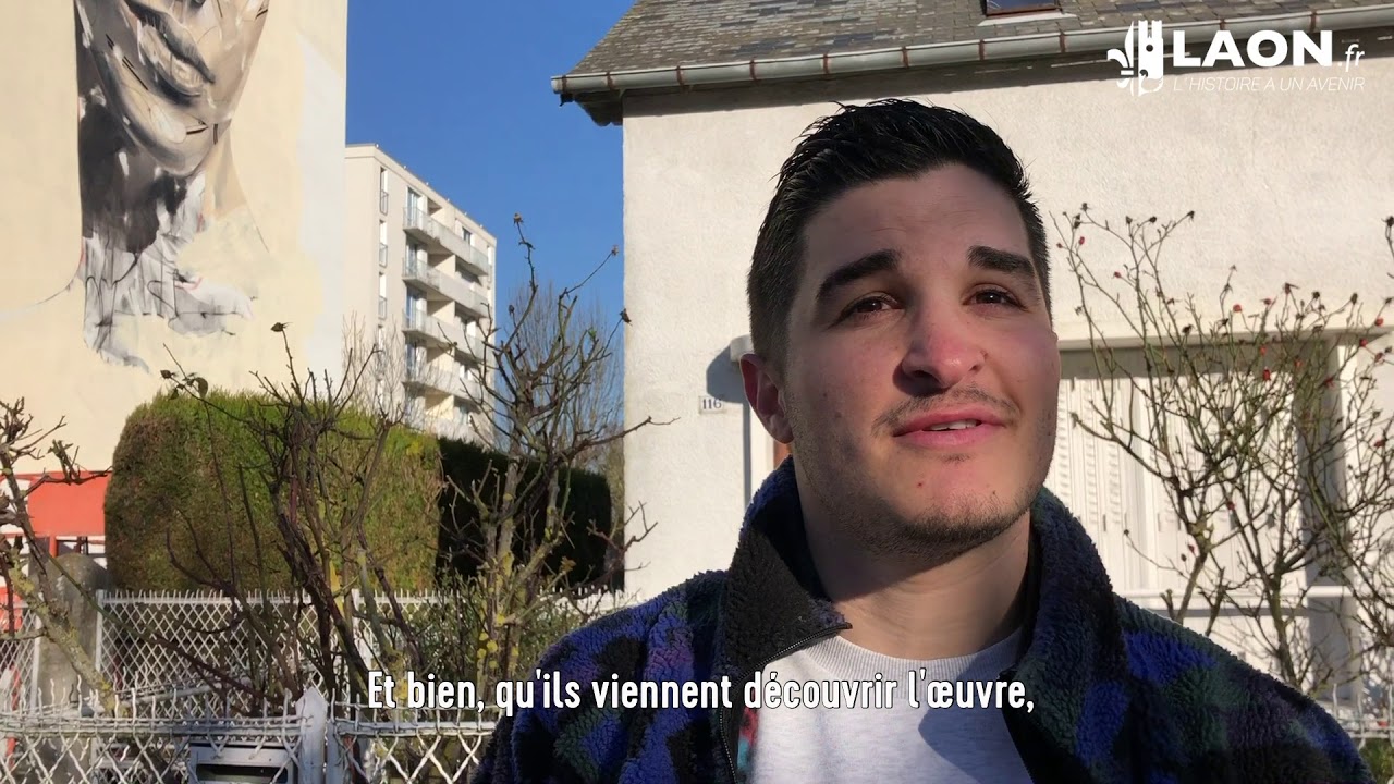 Rencontre avec Alexandre HOPARE. Peintre du portrait monumental du 118 bld Brossolette à LAON.