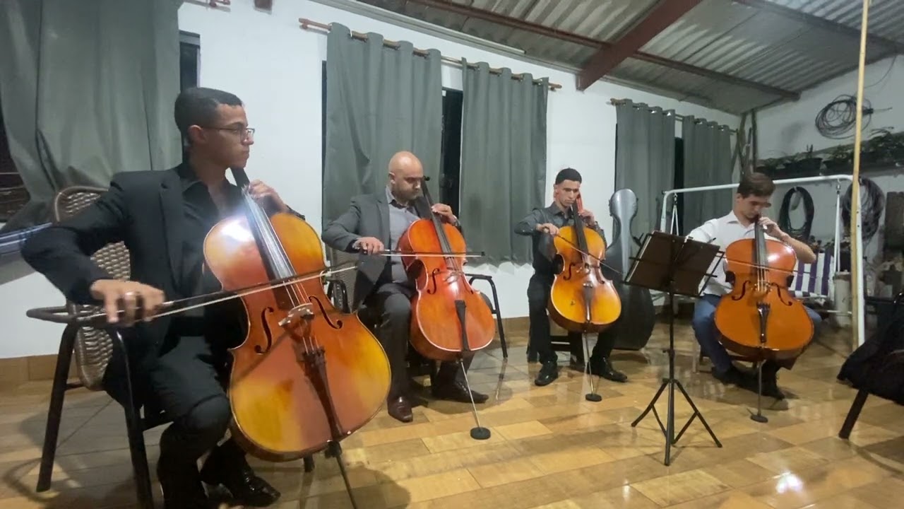 Hino 421 CCB - Recorda, por fé, minha alma - Quarteto de Cellos