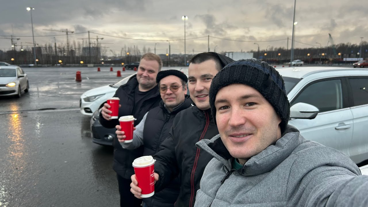 БАТТЛ 4 КУРЬЕРОВ НА АВТО В ЯНДЕКС ДОСТАВКЕ | КТО ЖЕ ПОБЕДИТ? 
