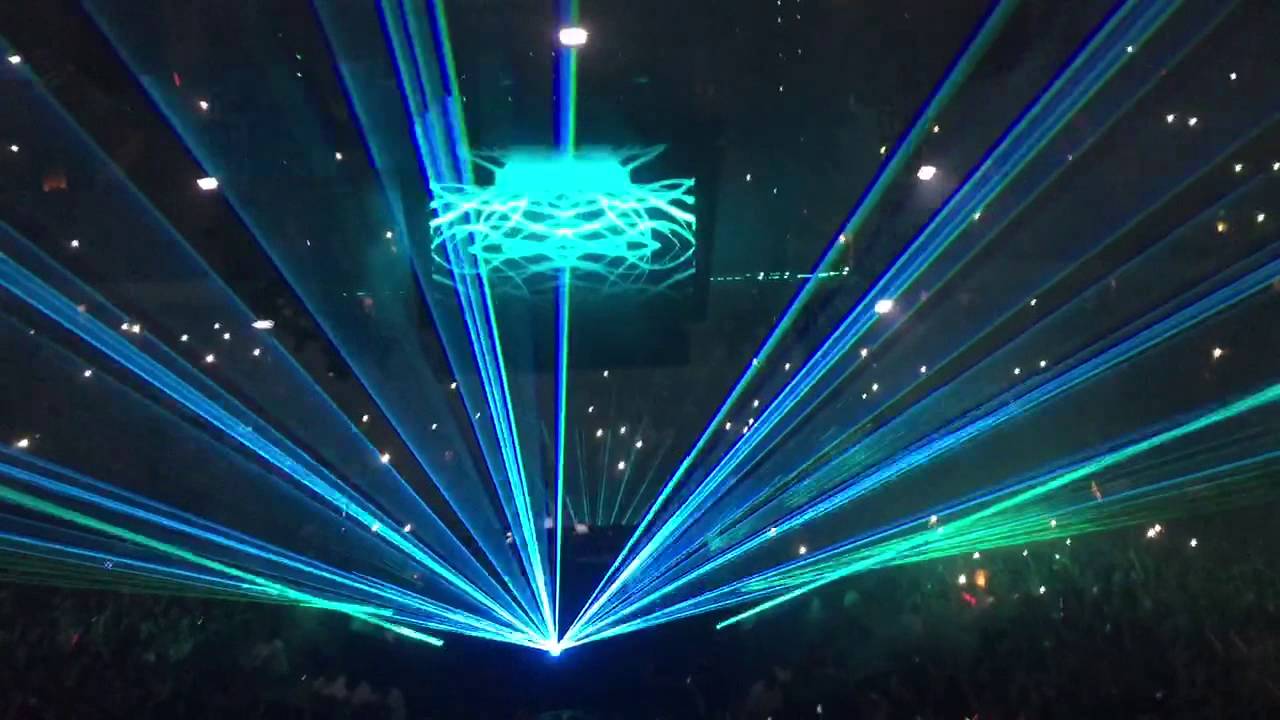 Bassnectar NYE 2015 - Imogen Heap - Hide and Seek - Ellie Goulding - Lights (ball drop)