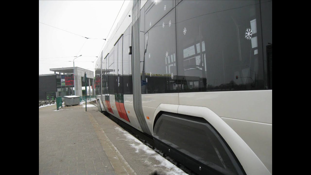Solaris Tramino w pierwszym dniu rozkładowych kurs&oacute;w po Poznaniu