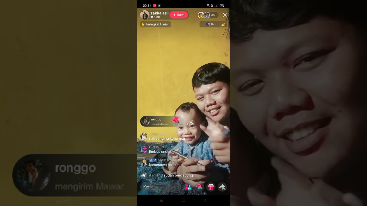 Live Malam Mas Wafa Embues Bersama Anaknya 