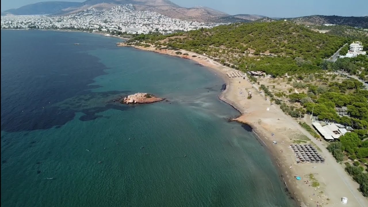 Kavouri beach - &Pi;&alpha;&rho;&alpha;&lambda;ί&alpha; &Kappa;&alpha;&beta;&omicron;ύ&rho;&iota; 🦀
