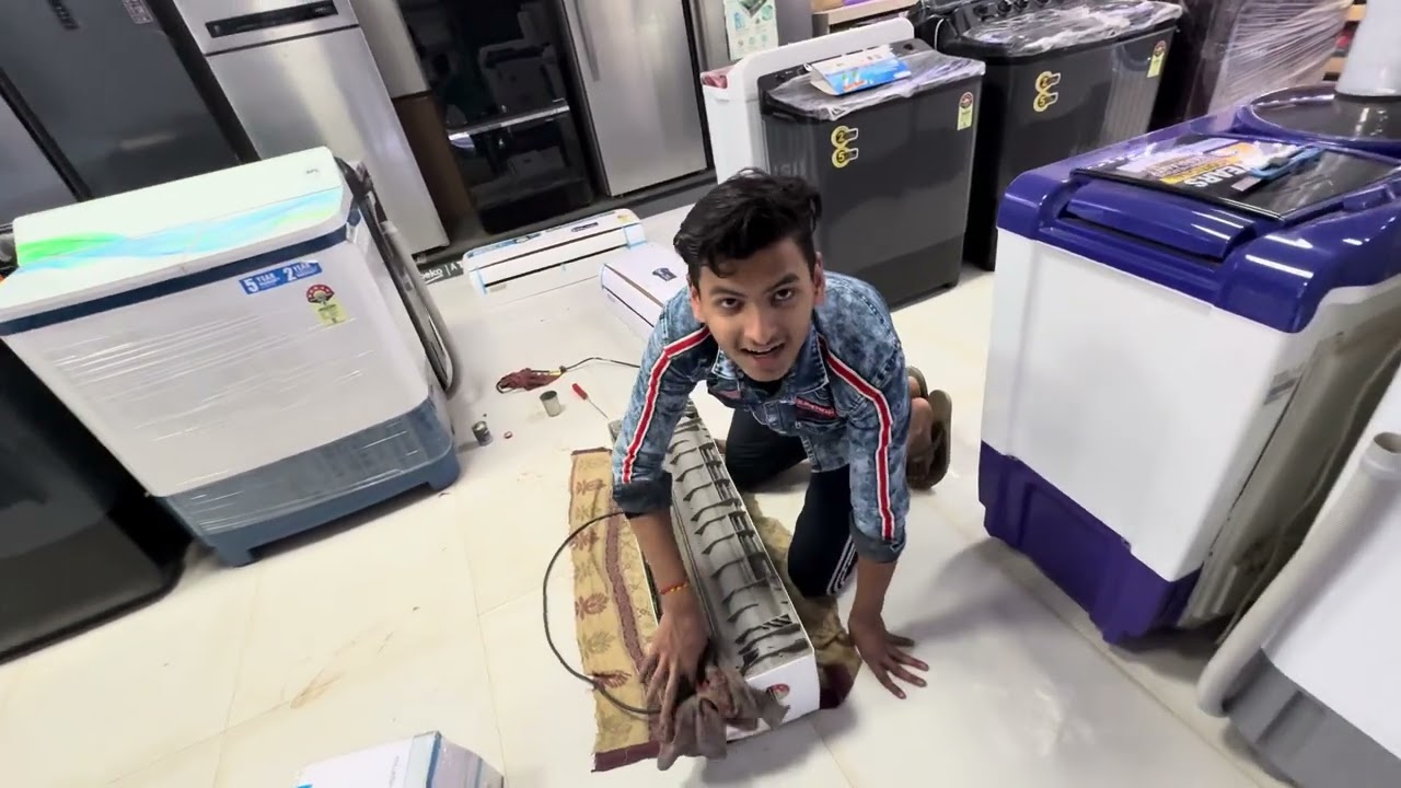 Aaj Store ka AC ka Display change kraya ☺️#youtubevideo #vlog #travel #store #foodvideo #travelvlog 