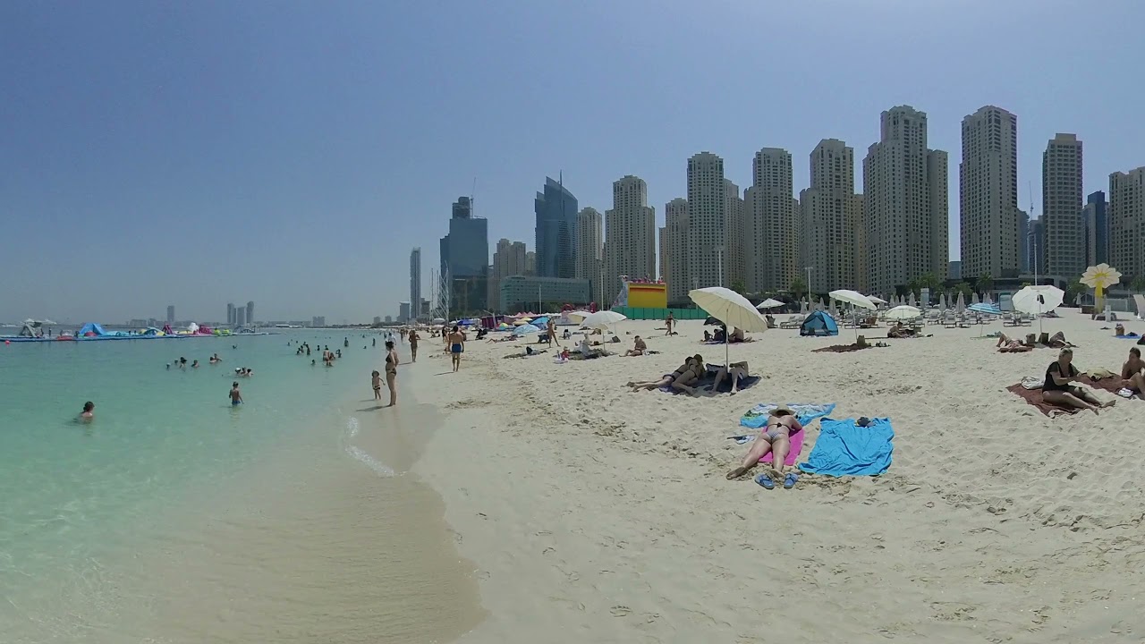 [360] UAE, Dubai, Dubai Marina, JBR, walking on the beach, Insta360 Evo