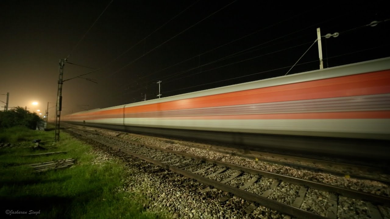 Dangerous 130 KMPH Night Trains Through Punjab! Rajdhani+Shatabdi+Vande Bharat+Duronto+Superfasts!!