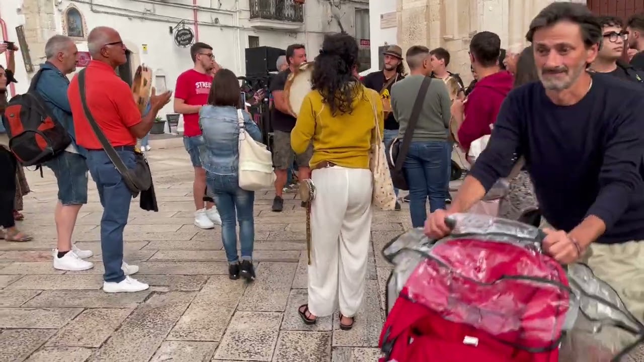Tarantella, traditionele volksdans uit Puglia - Monte Sant'Angelo