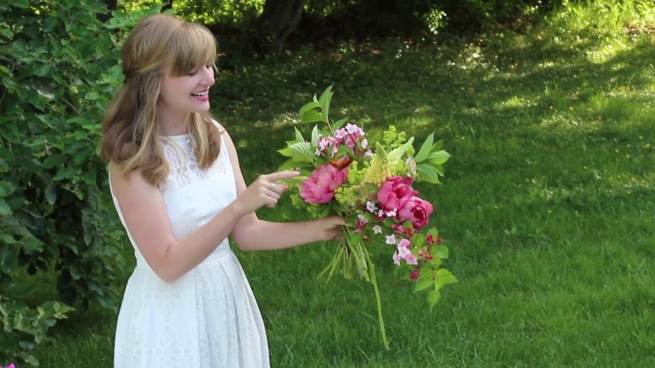 Step-by-step summer bouquet