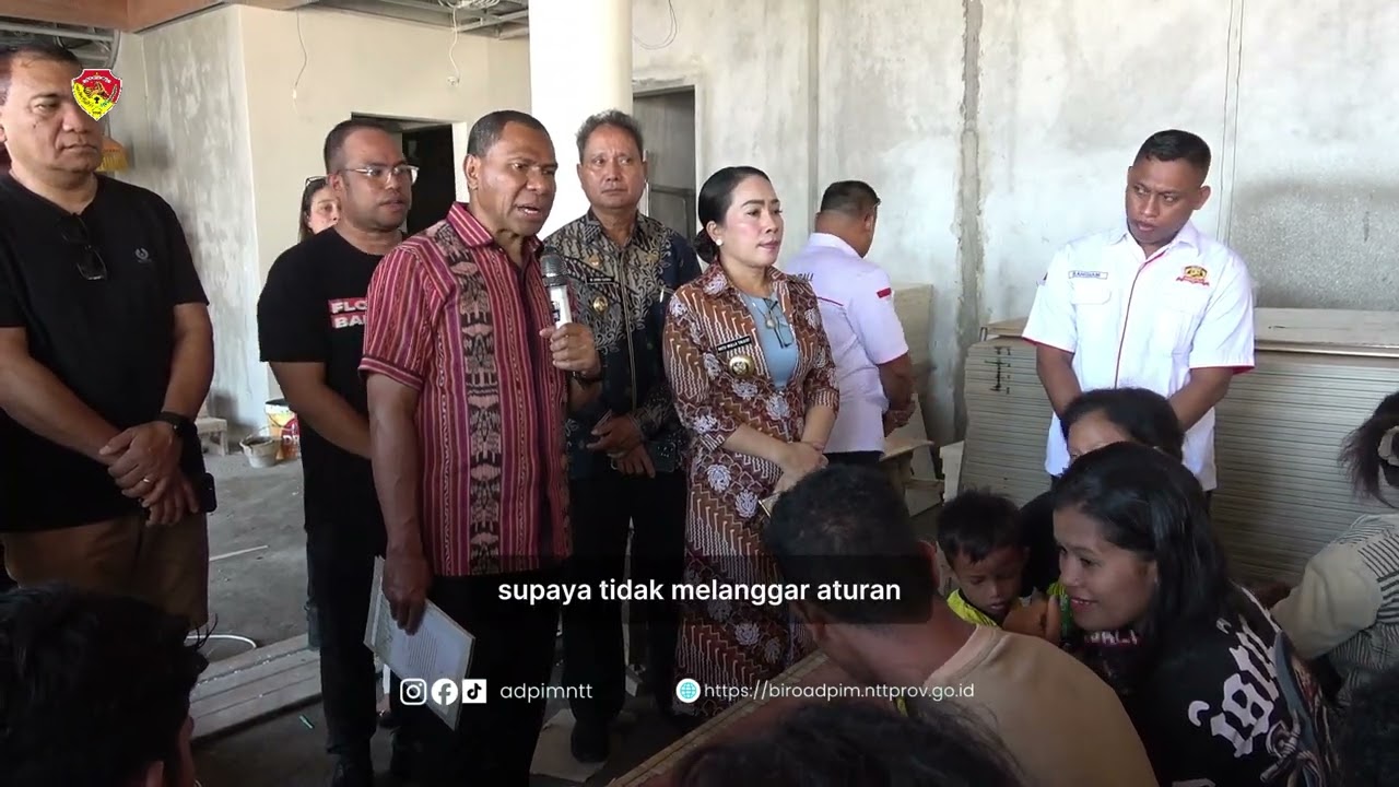 Wagub NTT Bersama Pimpinan Daerah se Pulau Sumba Kunjungi Warga Asal Sumba di Bedeng Proyek Bali