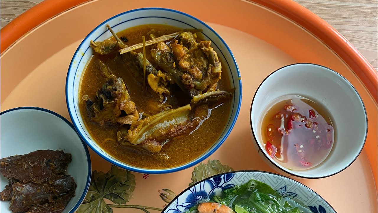 Bữa cơm tình yêu của mẹ dành cho con 