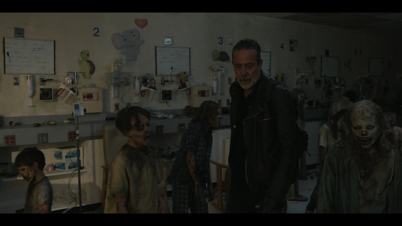 TWD: Dead City Scene - Negan sneaks between sleeping zombie kids in the hospital | s2e7