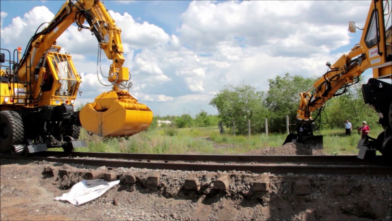 KGT-4RS - Powerful and versatile road-rail loader/excavator (english)