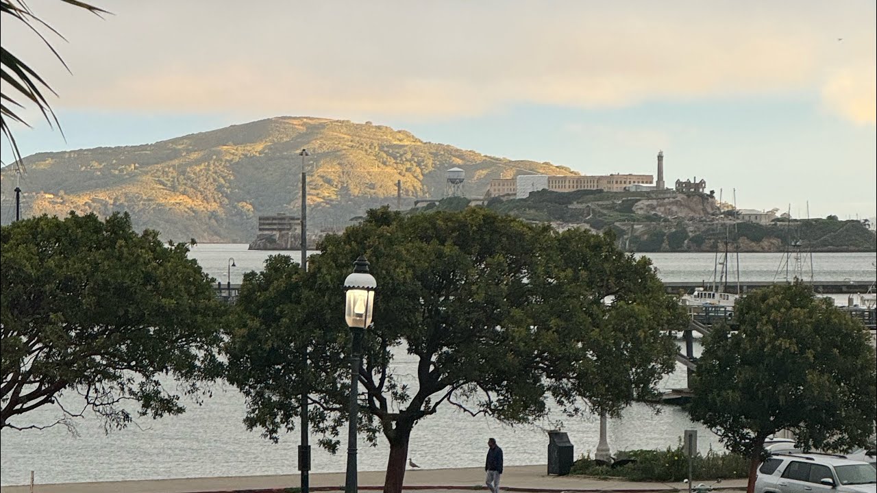 My First OCEAN  Swims | Week 16 of Ironman Portugal Training | 4 Weeks to Oceanside