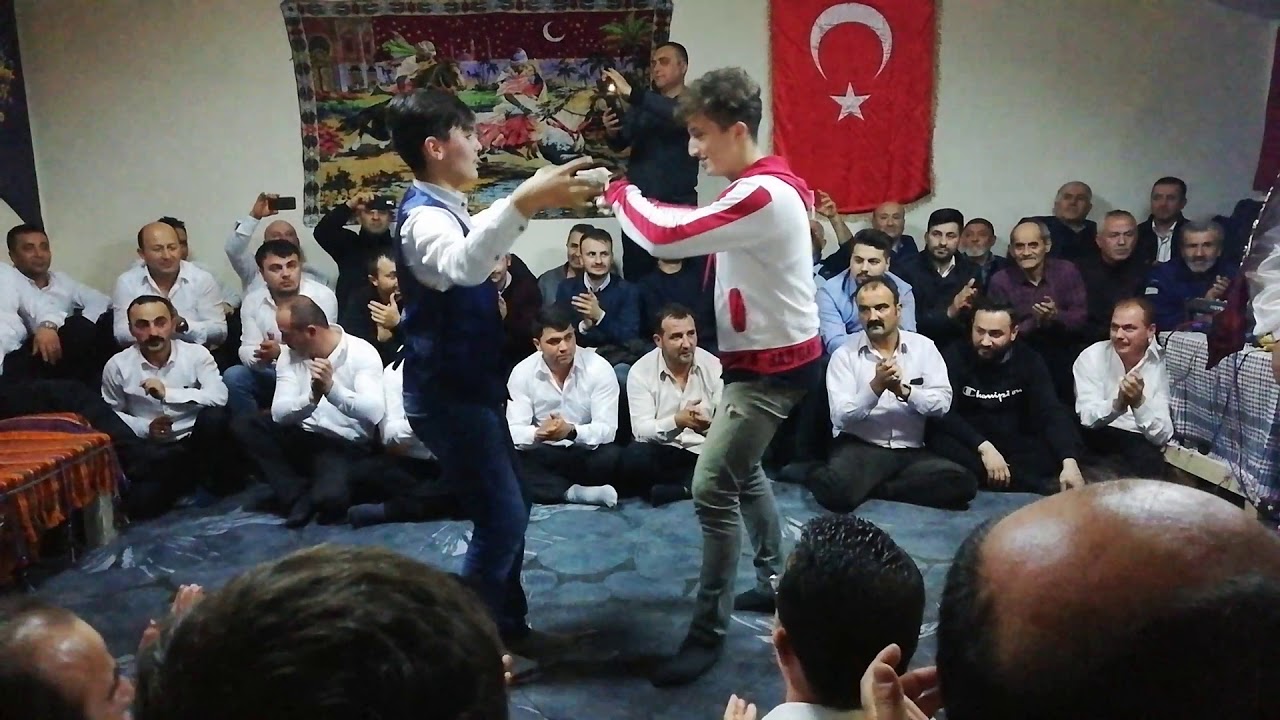 Ankara kalecık Kınık mahallesi (yaren gençleri)