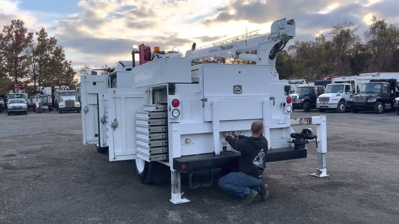 Lewis Motor Company - 2010 Freightliner M2 Maintainer 6000 Service Truck Diesel for sale on eBay!