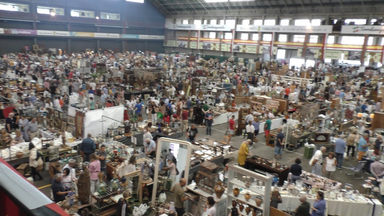 Inaugurada las 23 Feria de Desembalaje y Antigüedades de Cantabria en Torrelavega