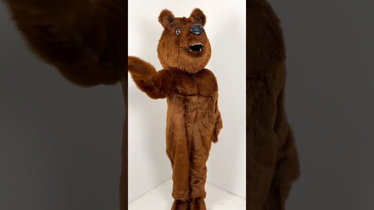 A real Slavic trend🐻 #slavictrend #mascot #mascotcostume #promomascots #slavicgirl