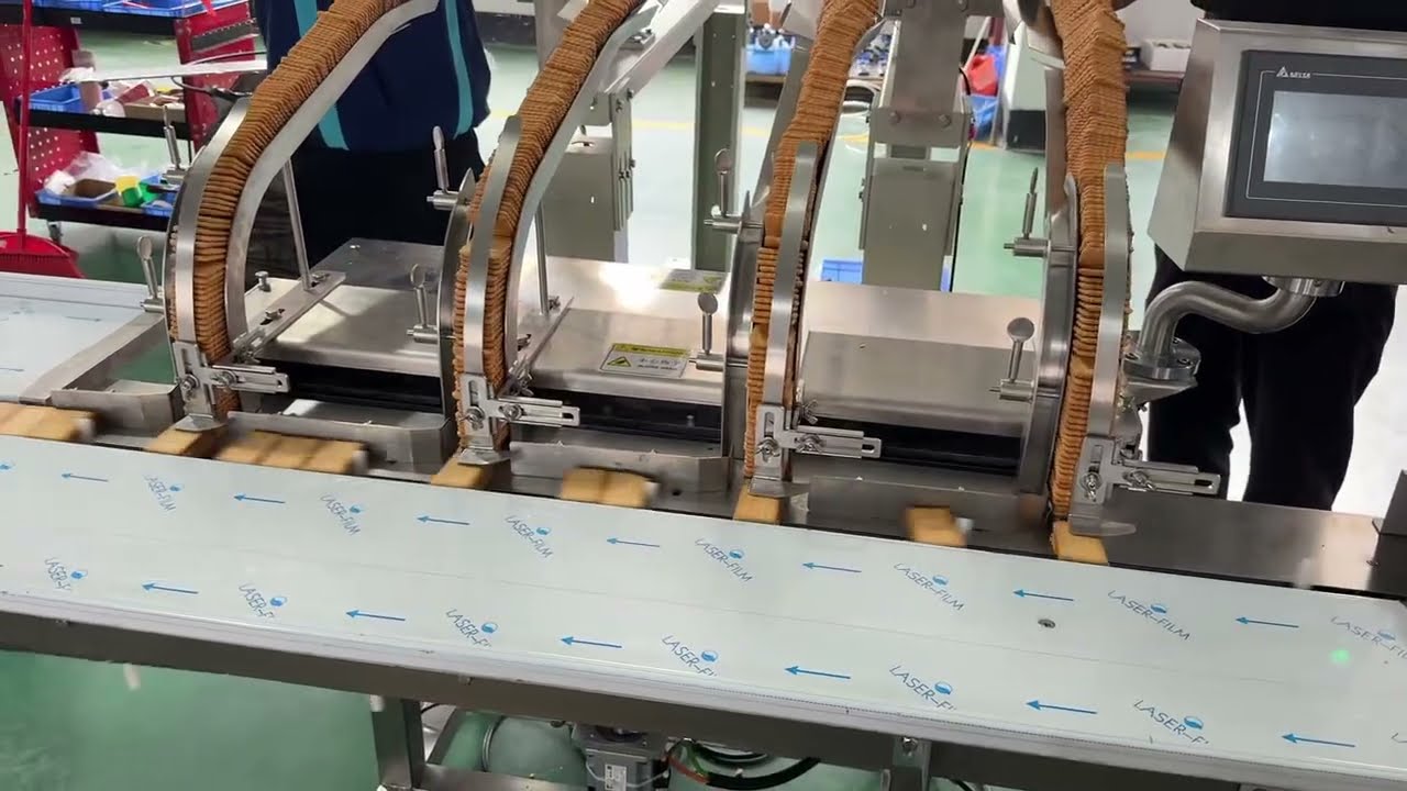 Biscuits automatic feeding and package machine line.+86 13590593459