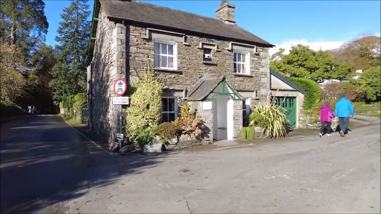 Beatrix Potter's Village Walk #englishcountryside #lakedistrict #walkingvideo #village