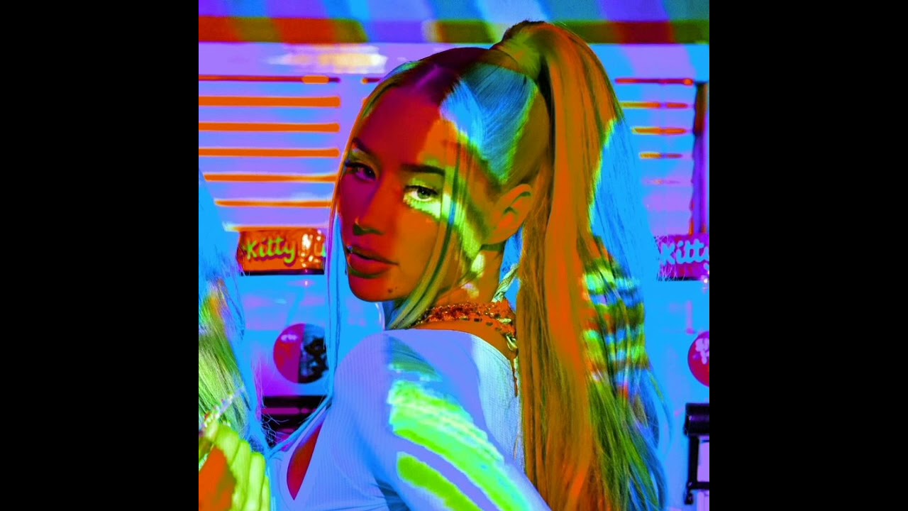 Iggy Azalea - Sip It / Kream [MEDLEY]