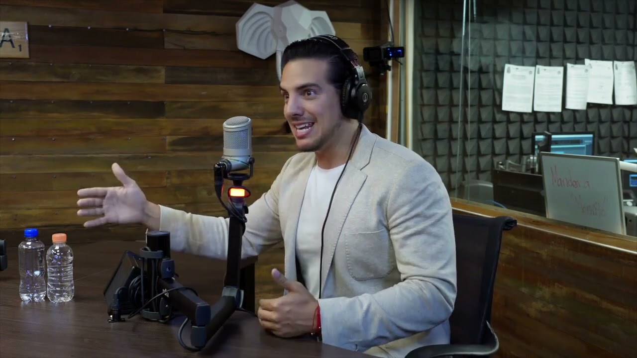 Vadhir Derbez nos habla acerca de su posible participación en el 2000s x Siempre 😱🥳 La Caminera