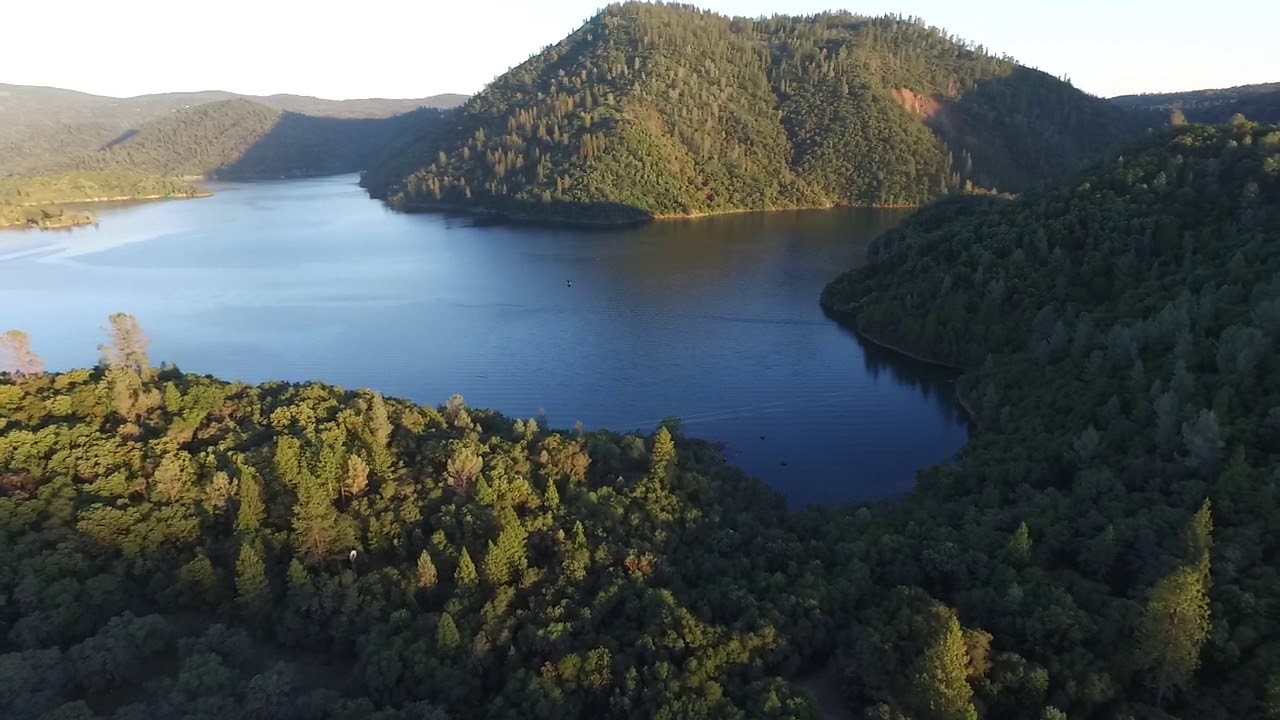 #Drone Video Providing Bird's-Eye View of Lake Oroville (June 2019)