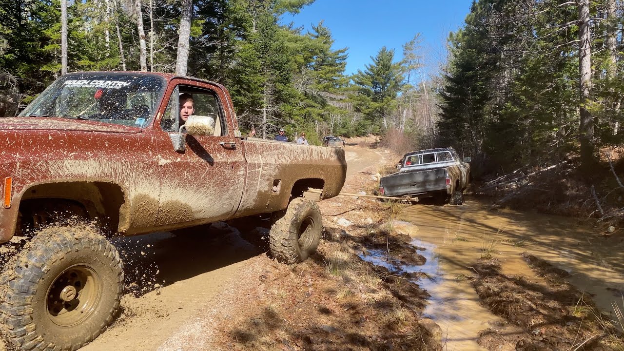 BADASS SQUAREBODY CHEVY COMPILATION 2025