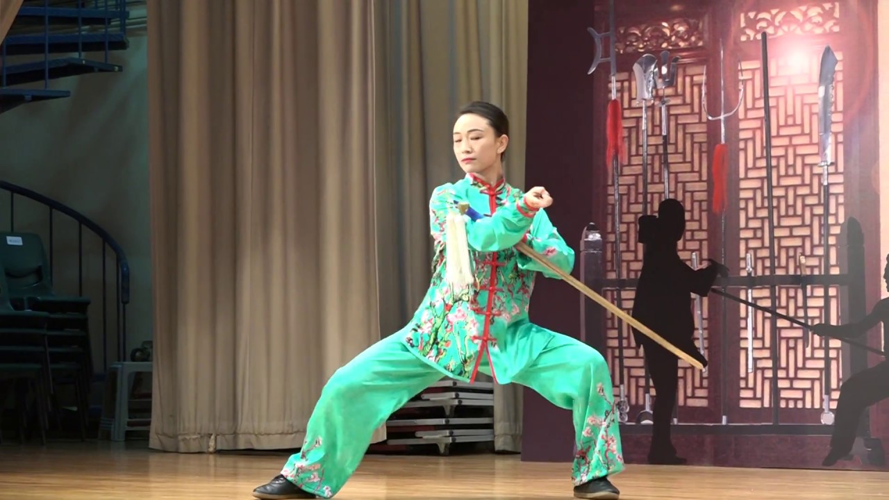 太極耆緣養生會 - 2018年東區文化節．武術、太極耀東區匯演 - 夏雪副主席 - 陳式劍、雙手劍