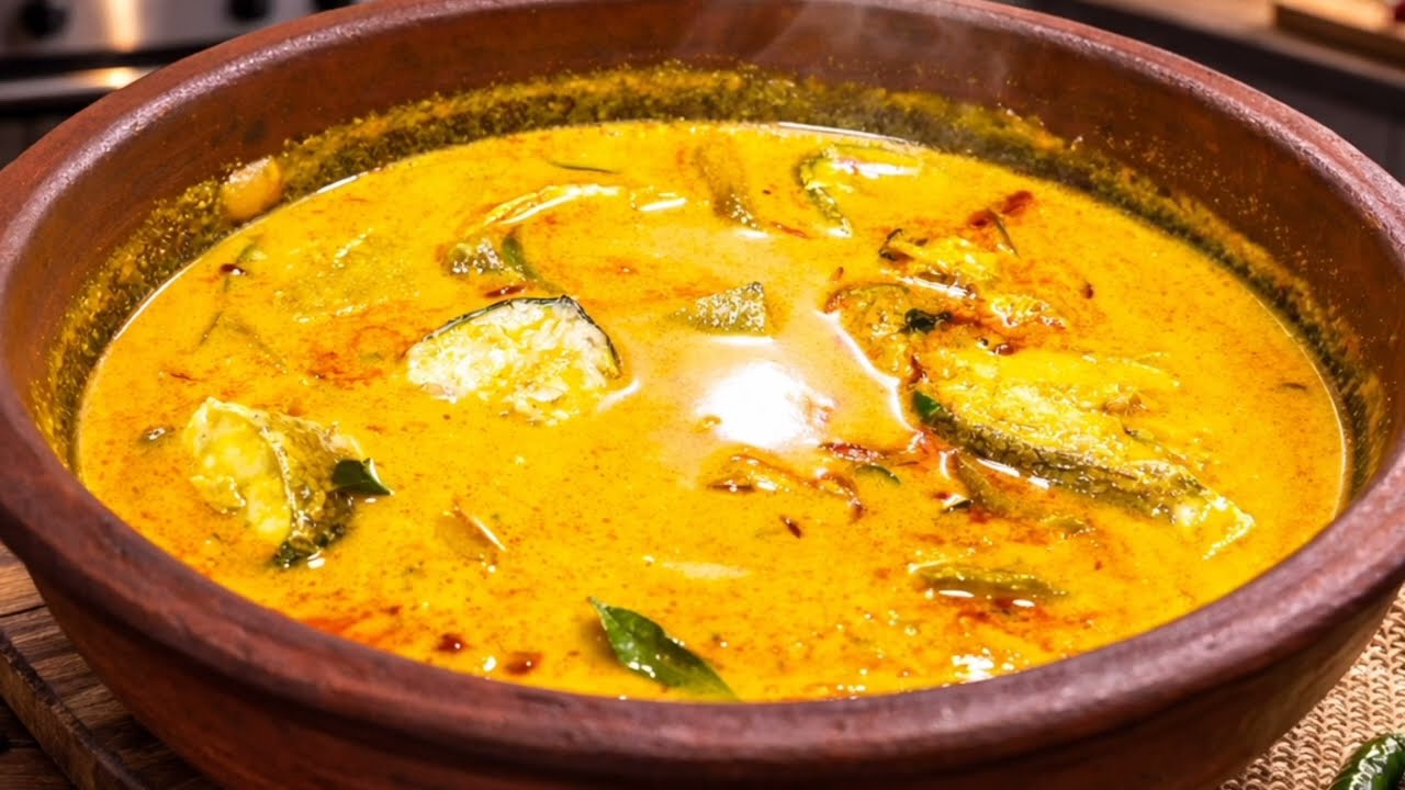Kerala Fish Curry With Coconut Milk/Kerala fish Curry Recipe / KingFish Curry/