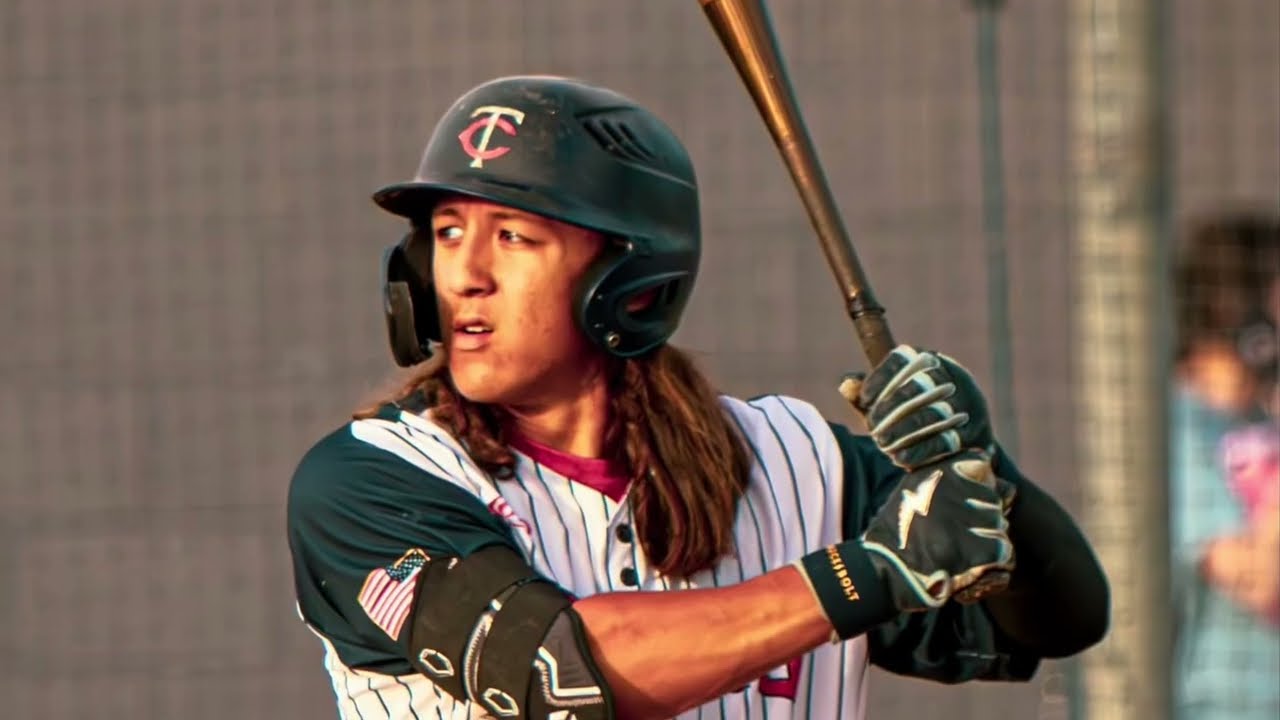 Dylan Mamiya 2026 5’ 9” 184.8 lb OF/LHP