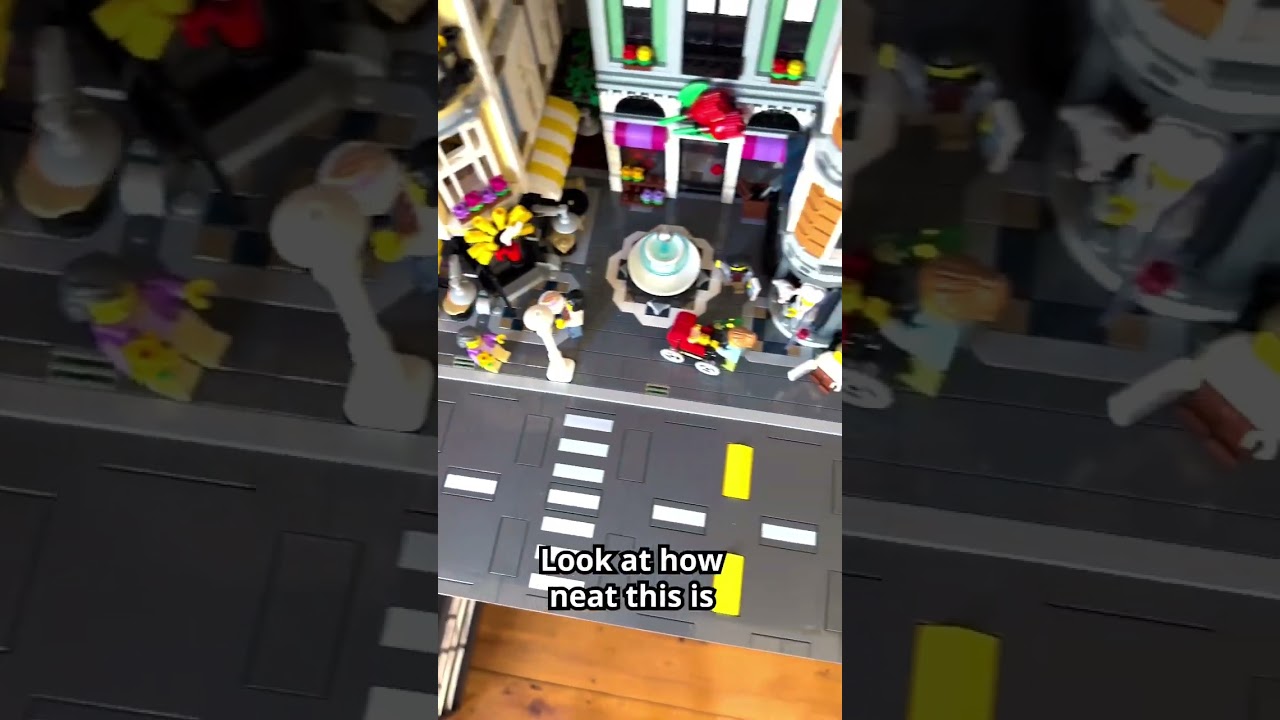 Я добавил ДОРОЖНЫЕ ПЛАСТИНЫ на свою улицу LEGO City! 🚗