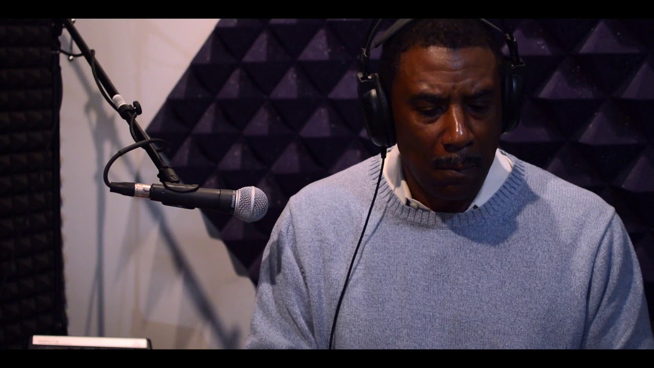 Quiet Moments - Live at Paradise Studio