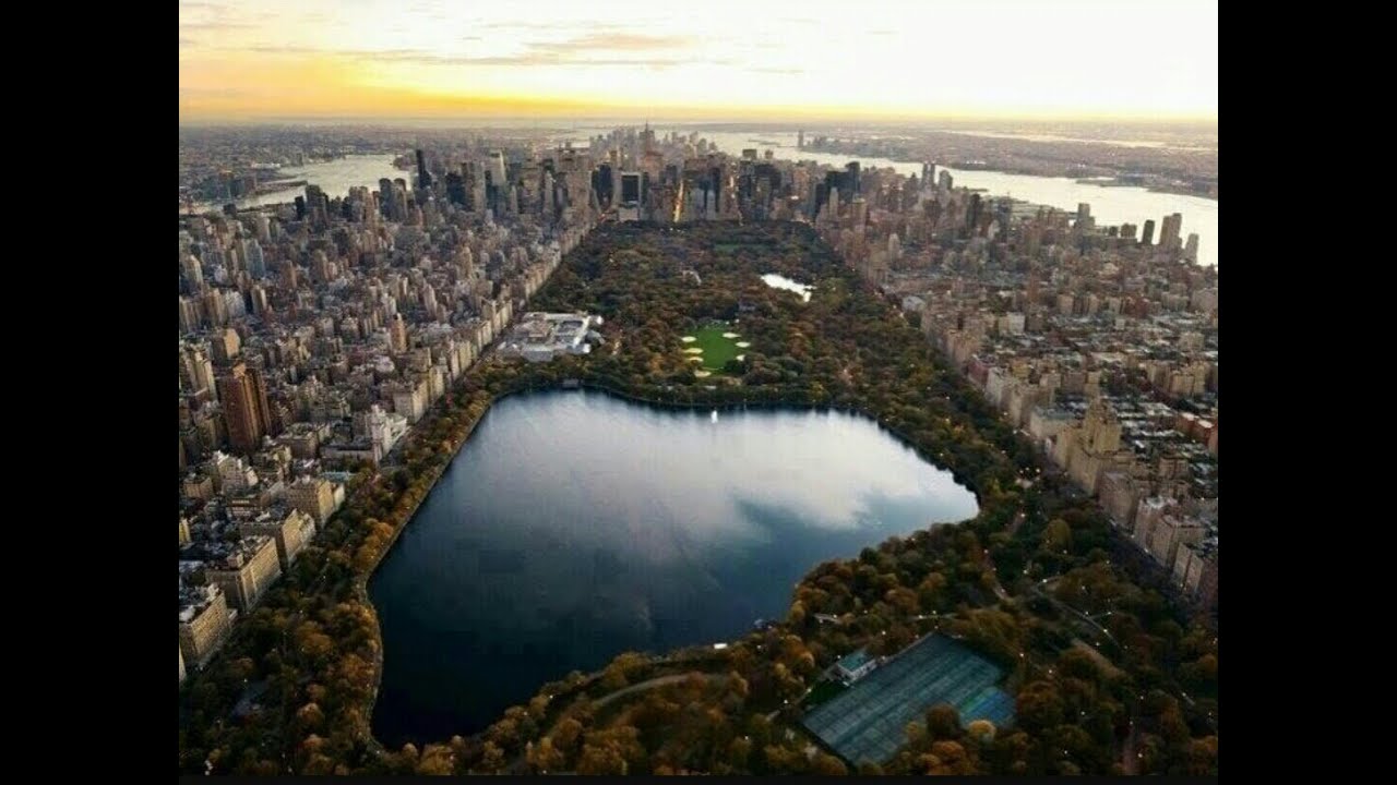 Pilots Landing (POV) over Hudson River/ Downtown NYC to La Guardia Airport