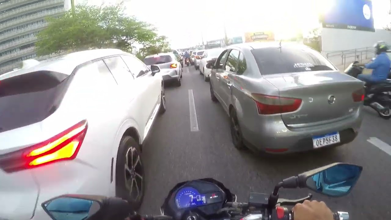Motovlog em horário de pico em ARACAJU ( Trânsito caótico)