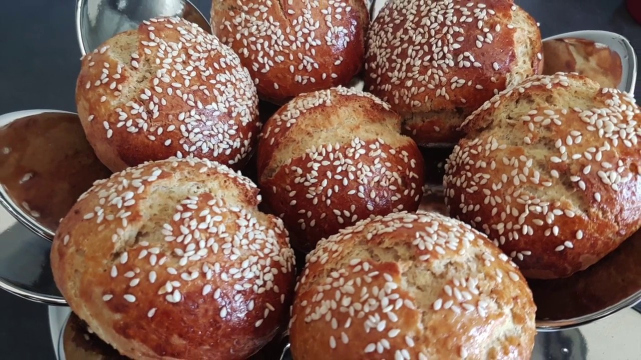البريوش المغربي بدون  جلوتين و بدون صمغ  بالعجين السحري 