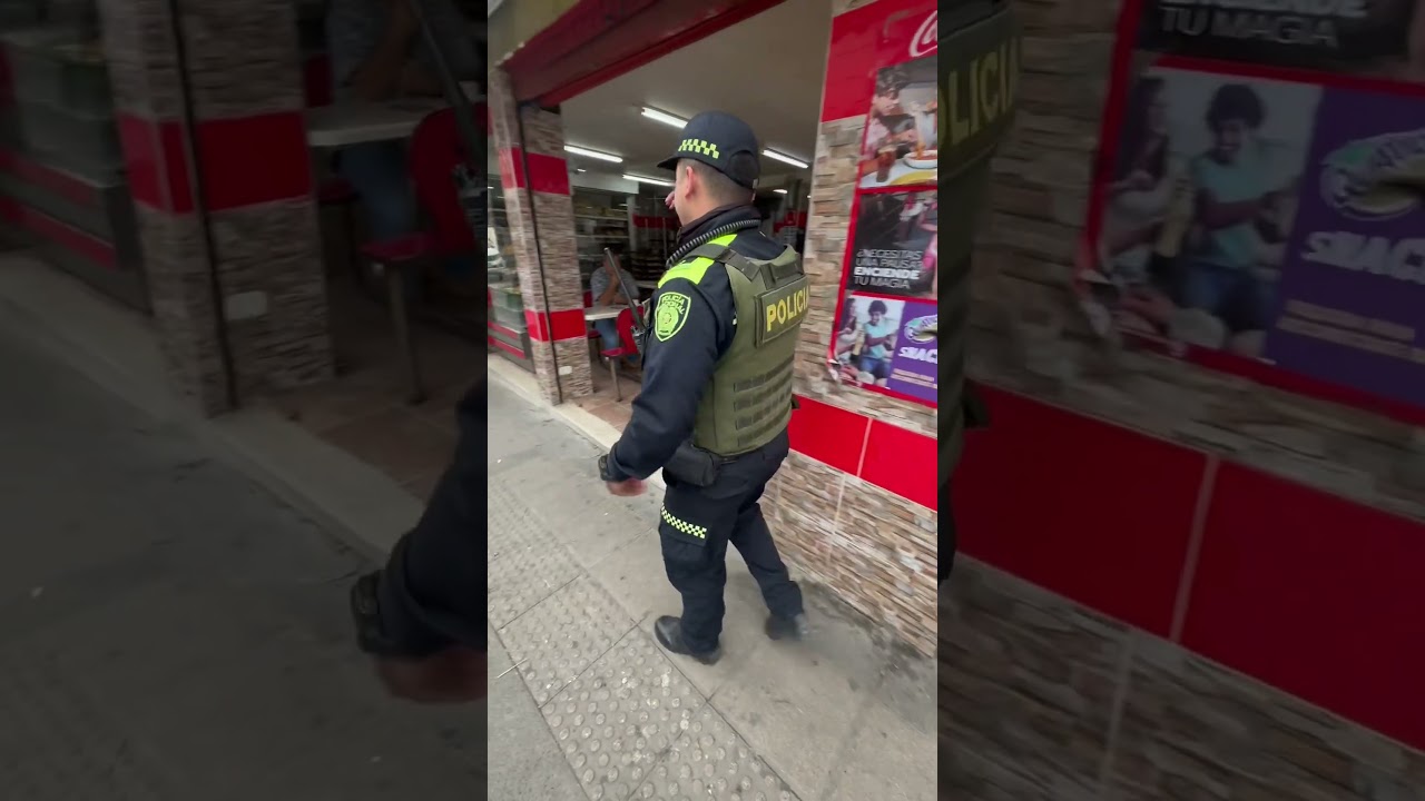 AGENTE CUMPLIENDO NUESTRAS RECOMENDACIONES COMO VEEDOR