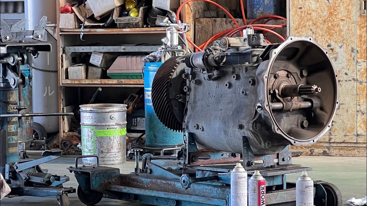 #clutch #automobile #mechaniclife #repair #truck #mechanic #work 