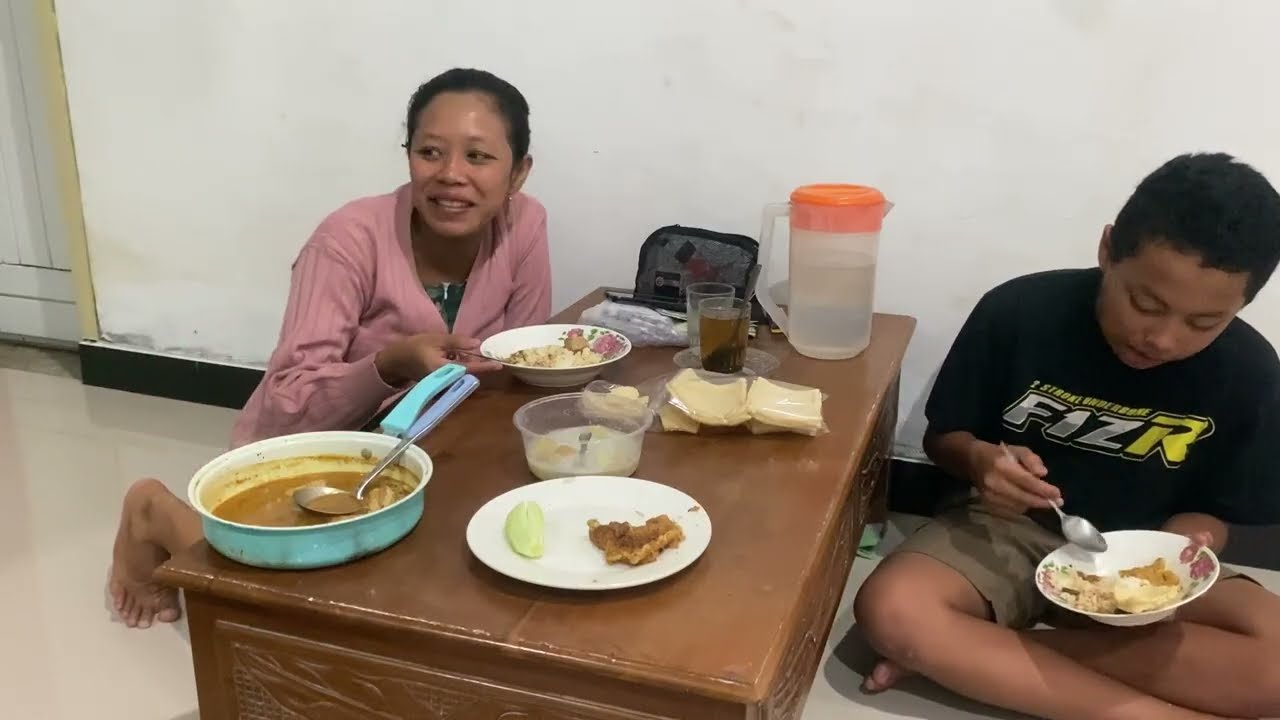 SAHUR KALI INI DISAMBI NGOBROL BARENG KELUARGA KECIL !!! PODO SENG ATI ATI GAES