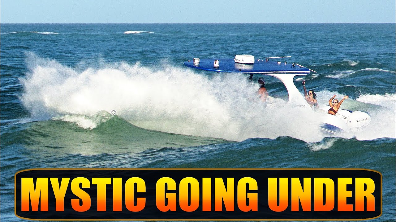 MYSTIC BOAT STUFFING AT HAULOVER INLET !! BOAT ZONE