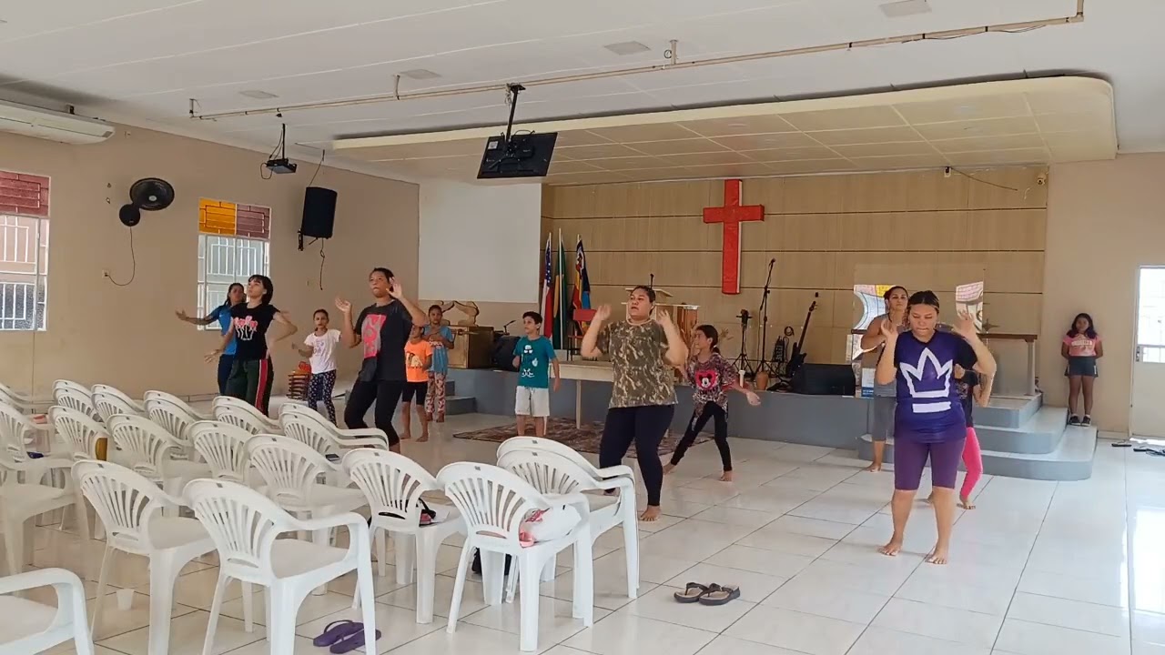 Ensaio coreografia Filho do Deus vivo @NiveaSoaresOfficial