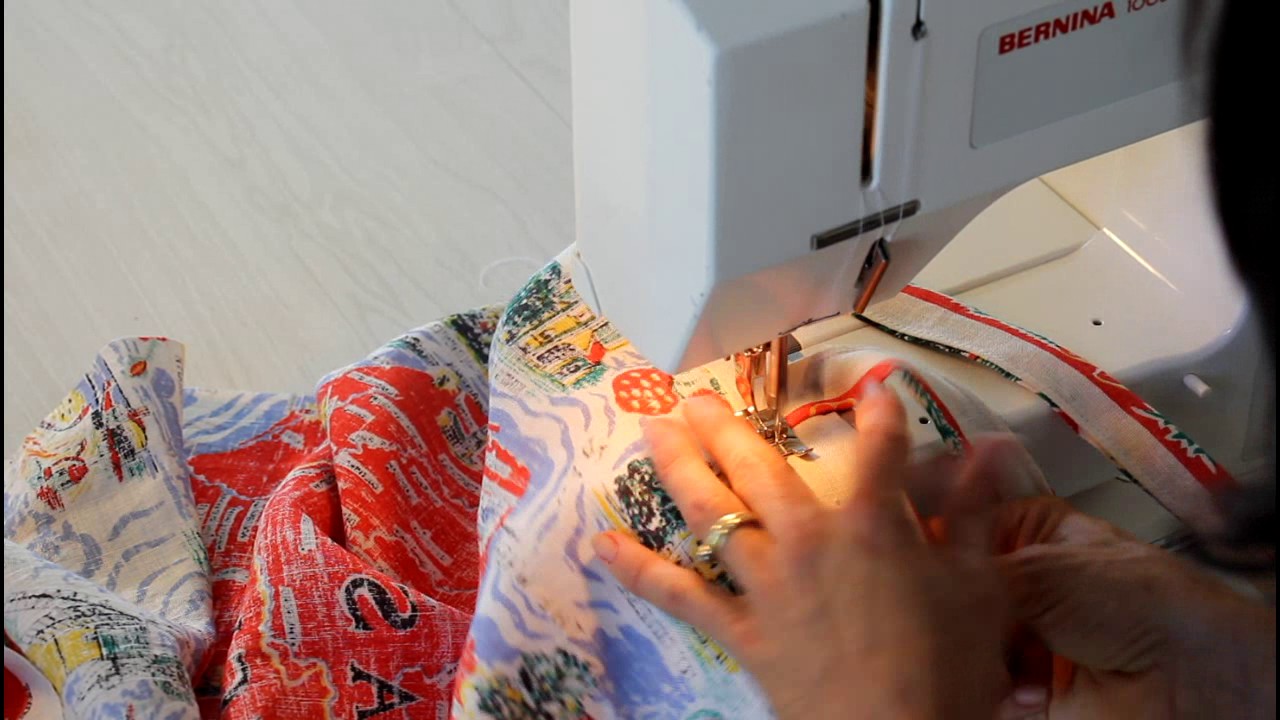 How to Sew a Tote Bag from a Tea Towel