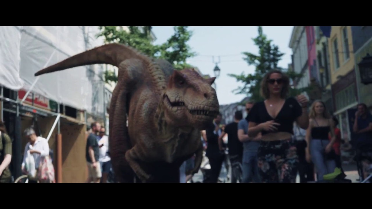 Jurassic World Promo Pathe Dino Experience Dinosaurus Kostuum