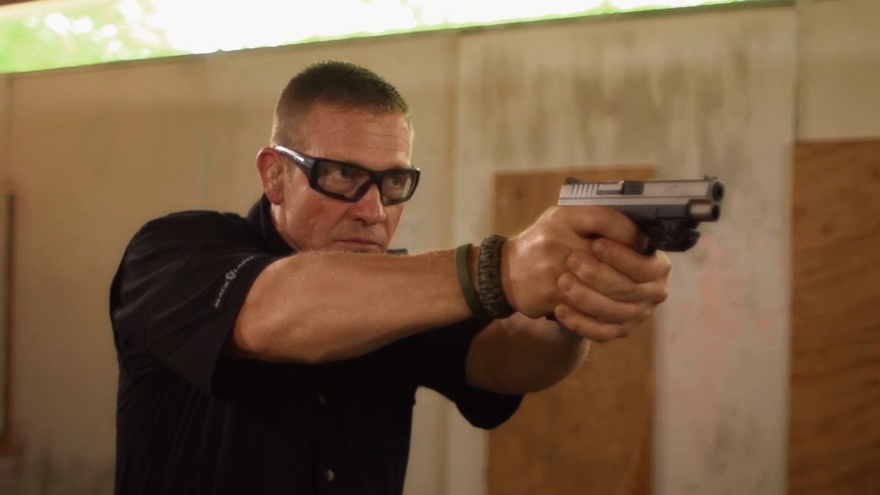 Crimson Trace Training Tip- Hitting Multiple Targets: Guns & Gear|S7 Pro Tip