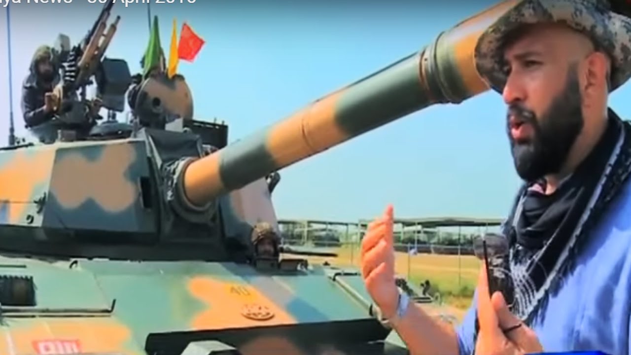 Mahaaz 30 April 2016 - Pakistan Amy 6th Armoured Division - Wajahat S Khan on Dunya News